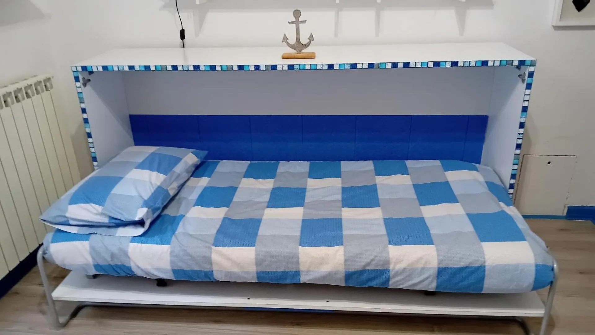 피옴비노 La Cala Del Nostromo A Due Passi Dal Piazza Bovio E Dal Mare 아파트